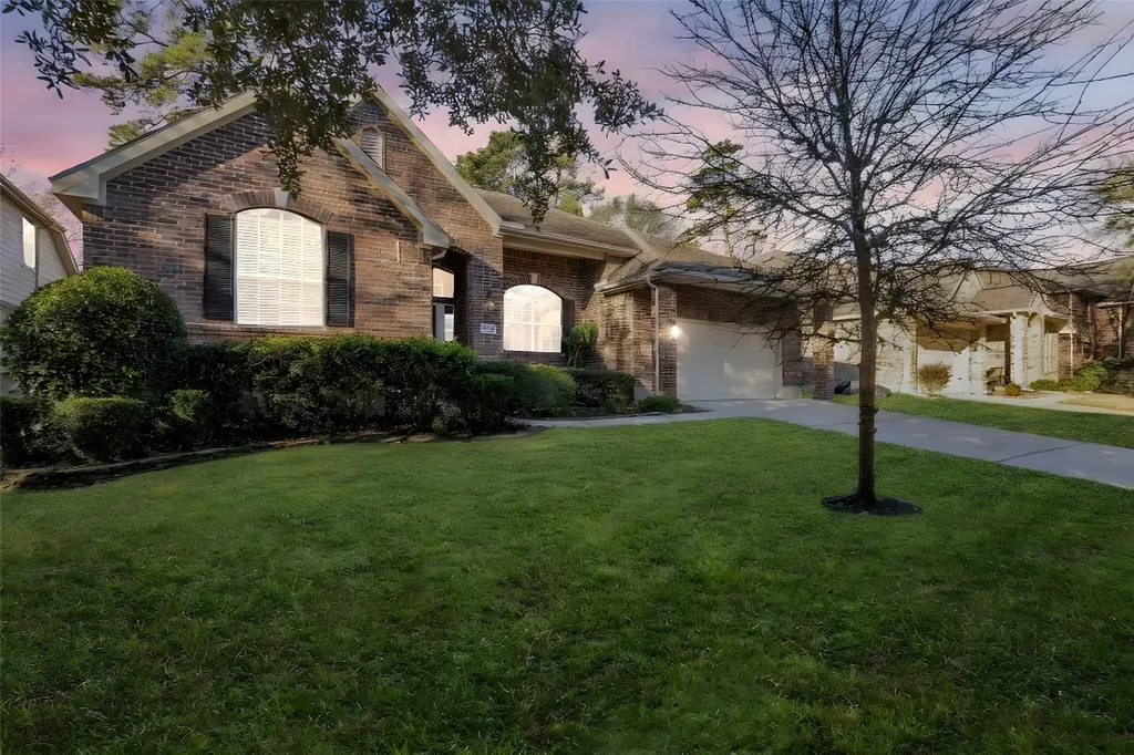 2512 Wynden Meadow Lane Conroe TX 77304