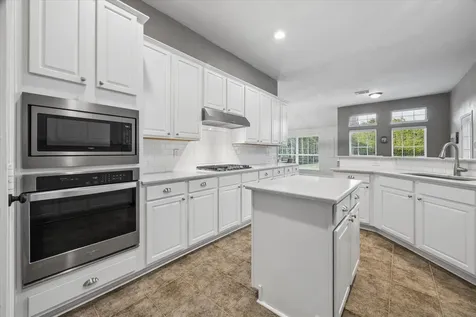 213 Falcon Lake Circle Friendswood TX 77546