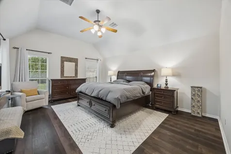 213 Falcon Lake Circle Friendswood TX 77546