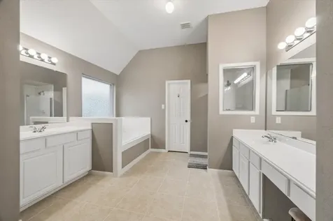 213 Falcon Lake Circle Friendswood TX 77546
