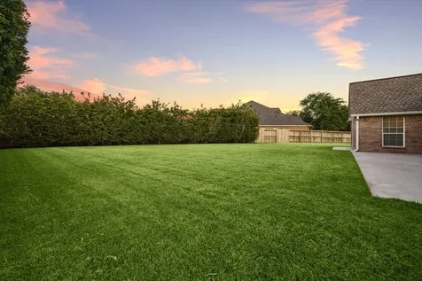 213 Falcon Lake Circle Friendswood TX 77546