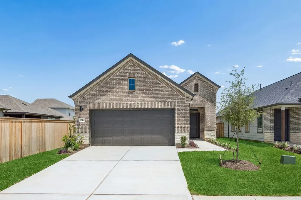 1249 Minorca Street Huffman TX 77336