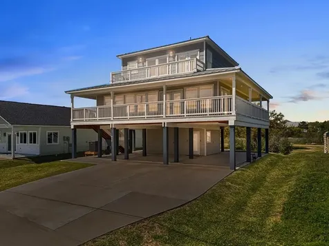 118 22nd Street San Leon TX 77539
