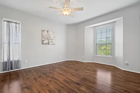 6607 Lake Woodlands Drive 633 The Woodlands TX 77382
