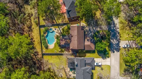 30 Eagle Rock Place The Woodlands TX 77381