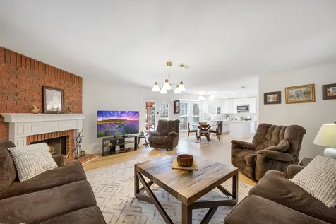 30 Eagle Rock Place The Woodlands TX 77381