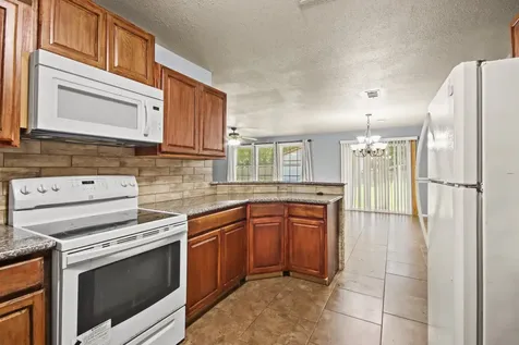 432 County Road 4284 Dayton TX 77535