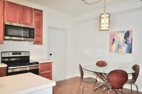 10811 Richmond Avenue 8 Houston TX 77042