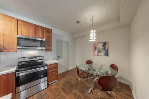 10811 Richmond Avenue 8 Houston TX 77042