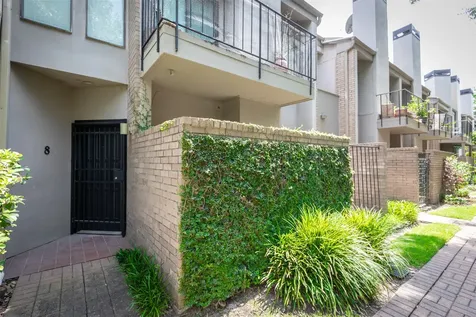 10811 Richmond Avenue 8 Houston TX 77042
