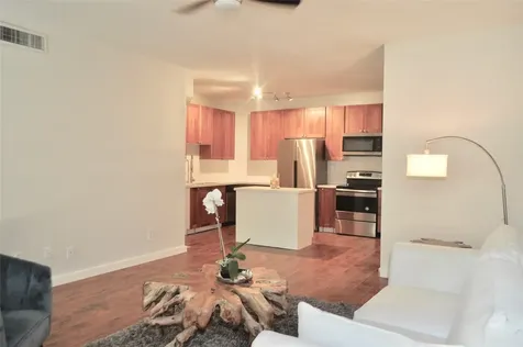 10811 Richmond Avenue 8 Houston TX 77042