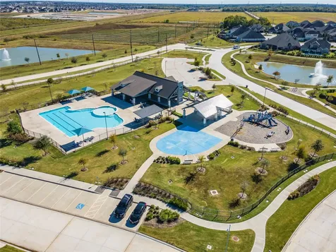6034 Lake Bridge Lane Manvel TX 77578