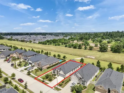10473 Eastern Bluestar Drive Conroe TX 77385