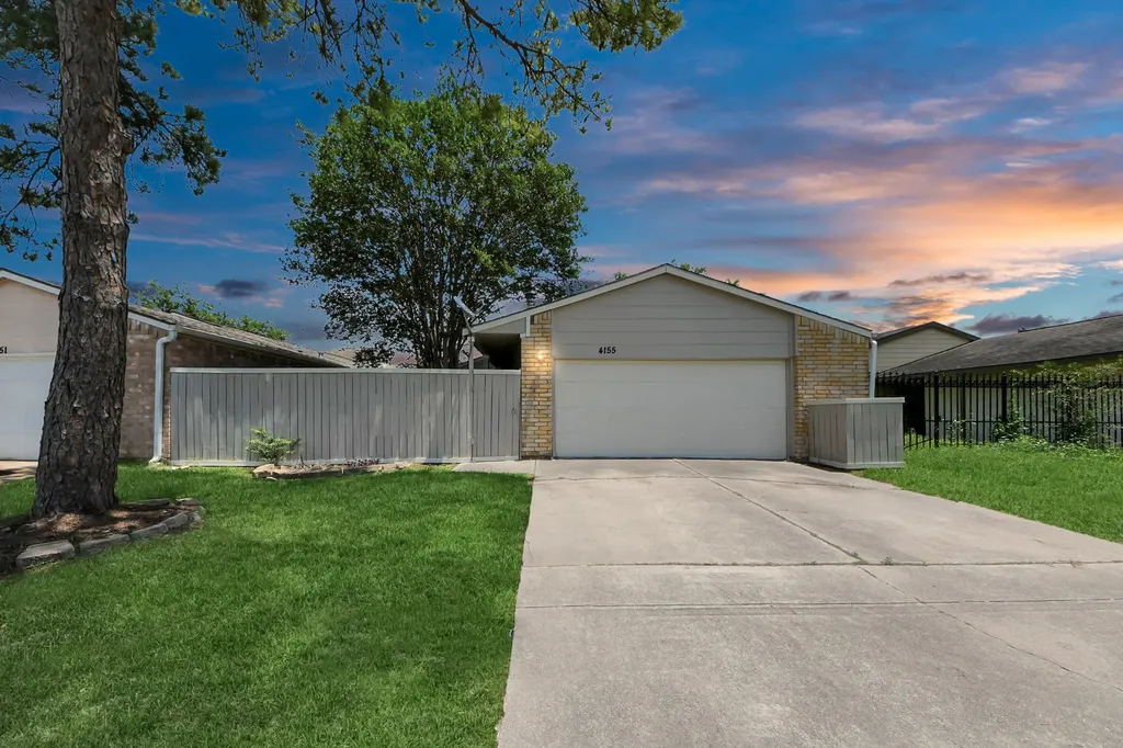 4155 Amir Street Houston TX 77072