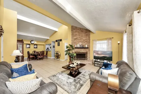 4155 Amir Street Houston TX 77072