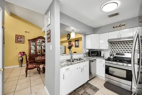 4155 Amir Street Houston TX 77072