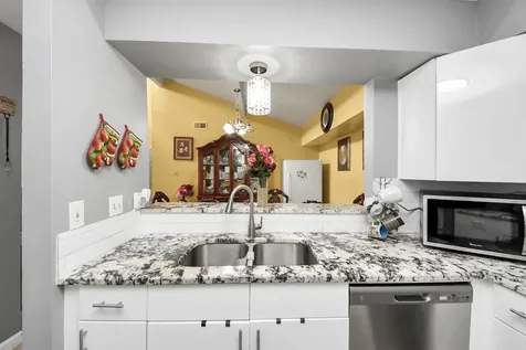 4155 Amir Street Houston TX 77072
