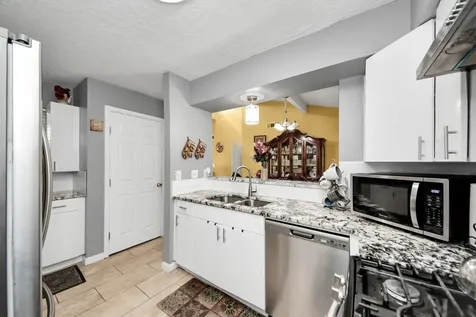 4155 Amir Street Houston TX 77072