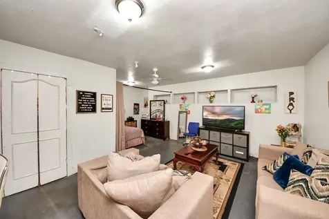 4155 Amir Street Houston TX 77072