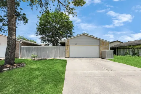 4155 Amir Street Houston TX 77072