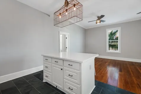 405 24th Street Street 202 Galveston TX 77550