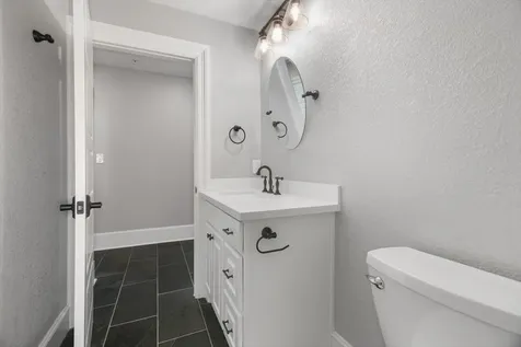 405 24th Street Street 202 Galveston TX 77550