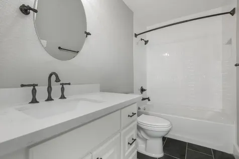 405 24th Street Street 202 Galveston TX 77550