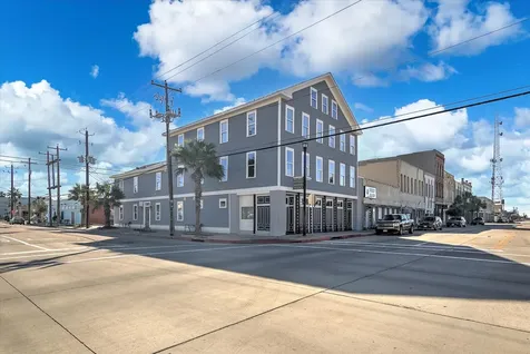 405 24th Street Street 202 Galveston TX 77550