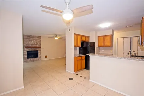 2711 Grants Lake Boulevard 152 Sugar Land TX 77479