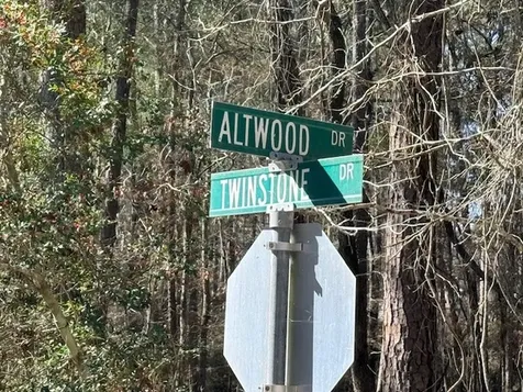2, 220 & 7 Helena, Altwood Drive Coldspring TX 77331