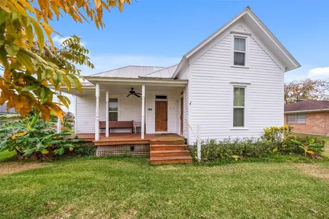 695 Wightman Street Matagorda TX 77457