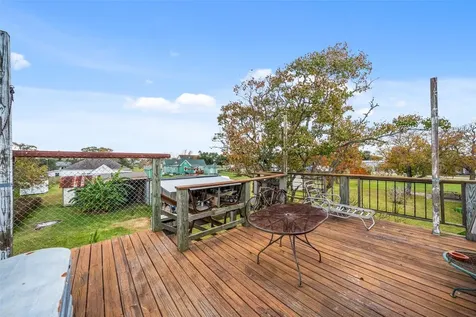 695 Wightman Street Matagorda TX 77457