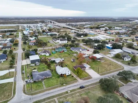 695 Wightman Street Matagorda TX 77457