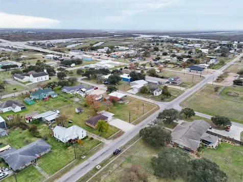 695 Wightman Street Matagorda TX 77457