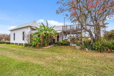 695 Wightman Street Matagorda TX 77457