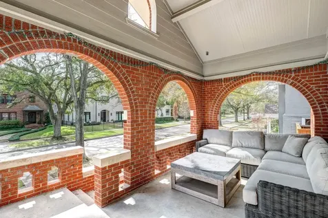 1902 Bolsover Street Houston TX 77005