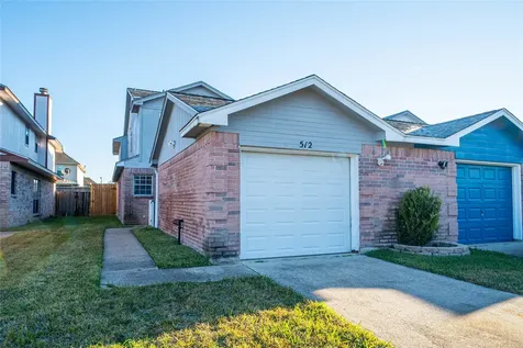512 Birdsong Drive League City TX 77573