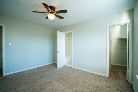 512 Birdsong Drive League City TX 77573
