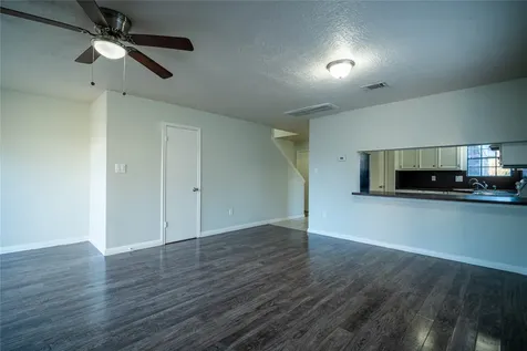 512 Birdsong Drive League City TX 77573