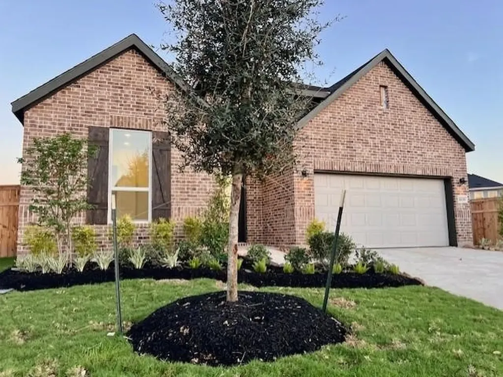 8326 Holly Blue Drive Rosharon TX 77583