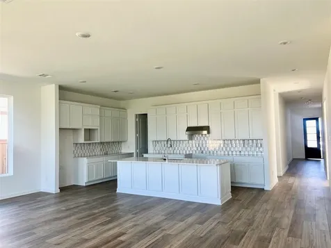 8326 Holly Blue Drive Rosharon TX 77583