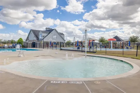 8326 Holly Blue Drive Rosharon TX 77583