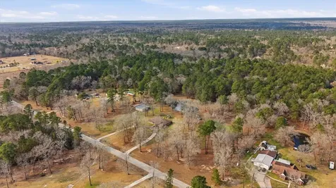 168 County Road 648 Dayton TX 77535