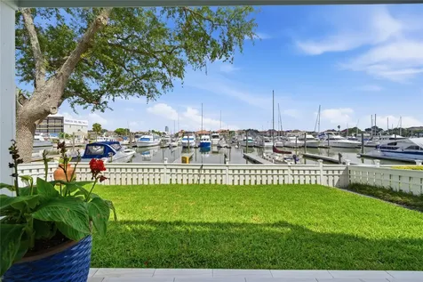 2174 Marina Way Kemah TX 77565