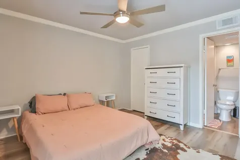 114 Yacht Club Lane 114 El Lago TX 77586