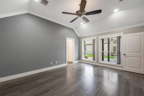 1013 Azalea Pointe League City TX 77573