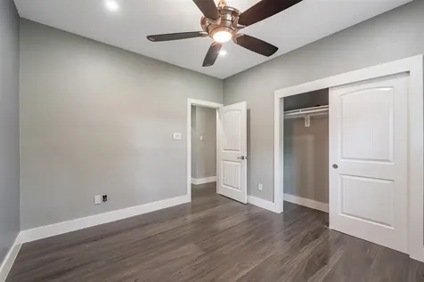 1013 Azalea Pointe League City TX 77573