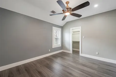 1013 Azalea Pointe League City TX 77573
