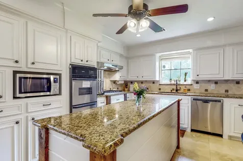 30819 Quinn Road Tomball TX 77375