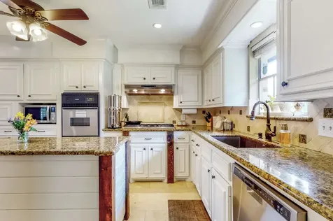 30819 Quinn Road Tomball TX 77375